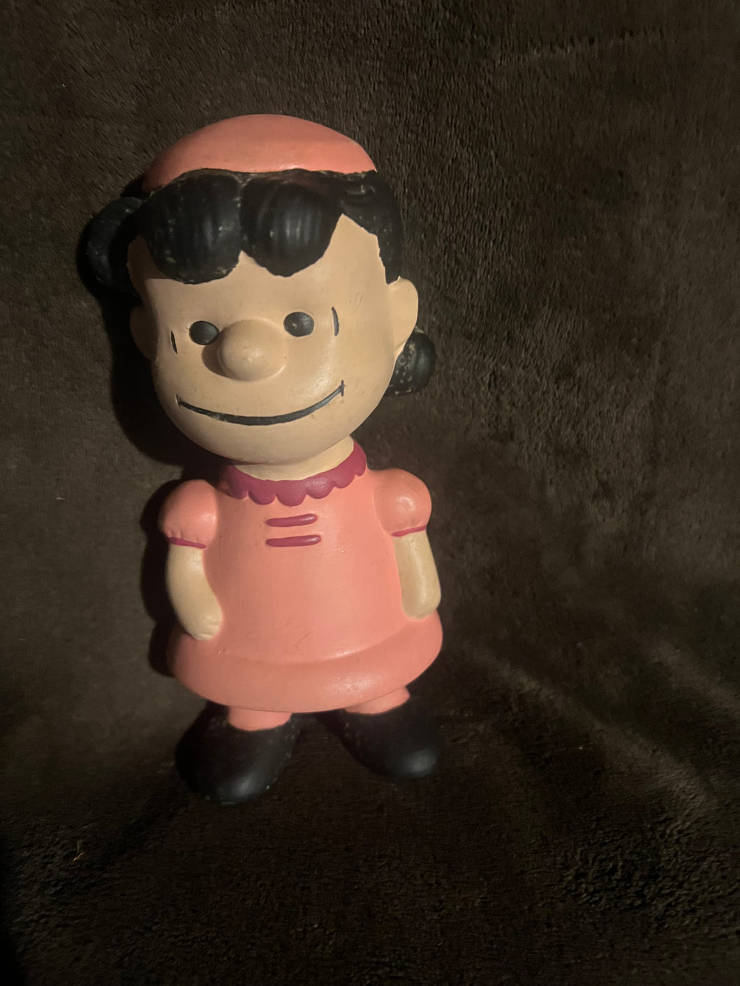 Peanuts Gang Vintage Ceramic Figurine Lucy